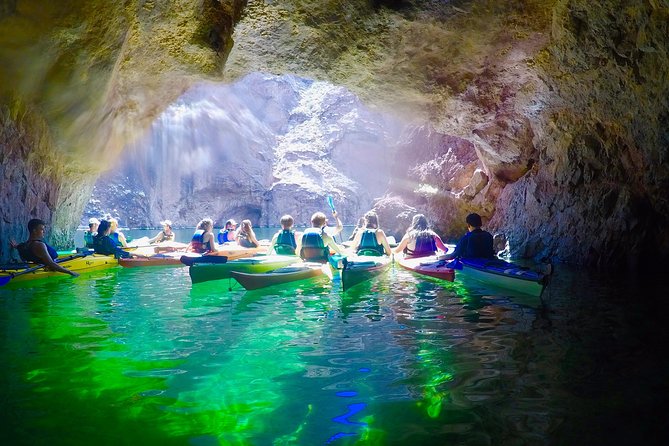 emerald cave kayaking tour